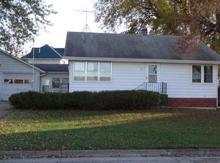 511 W Des Moines St, Brooklyn, IA 52211