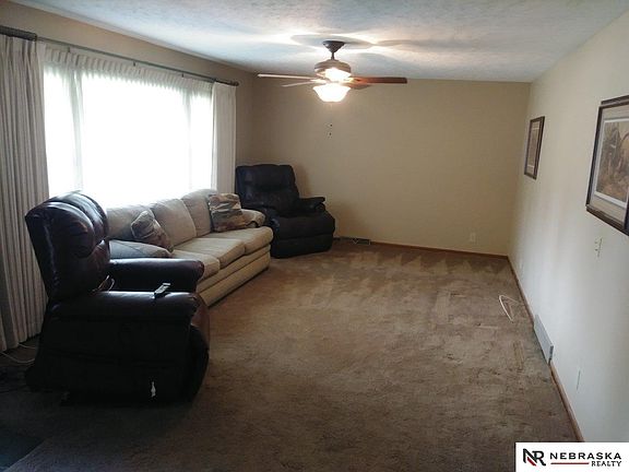 4th image of 5030 S 129th St