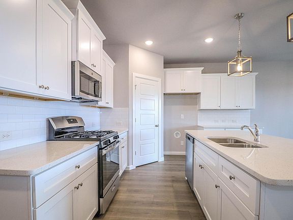 3rd image of 4844 Carmel Valley Dr