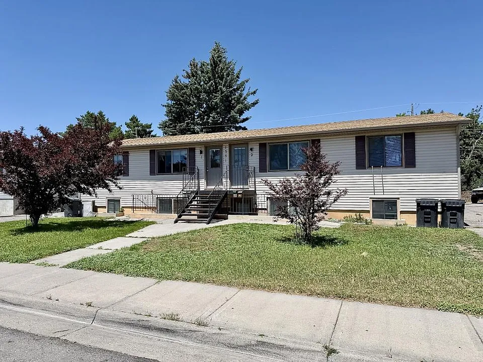 1351 Paul St #2