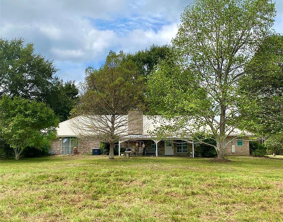 1st image of 886 County Road 811