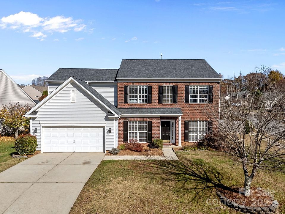 1st image of 186 Golden Valley Dr
