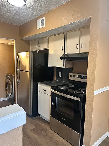 5220 Tahoe Trl #204 Photo 1
