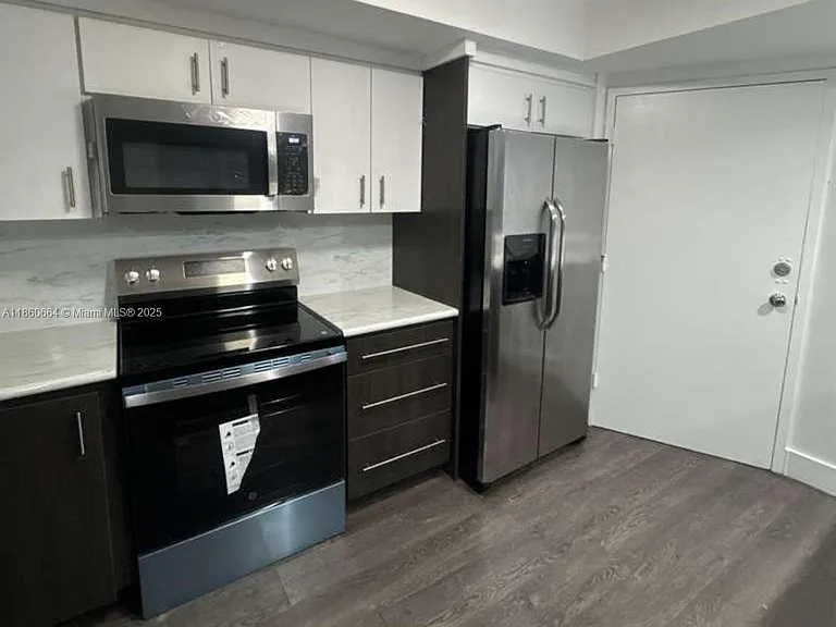 1301 NE Miami Gardens Dr #1625W — Photo 4