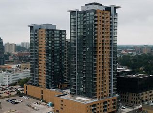 108 Garment St #1212, Kitchener, ON N2G0C8