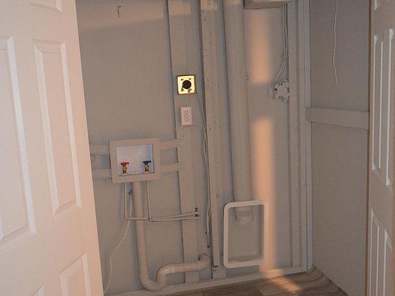 Laundry Closet