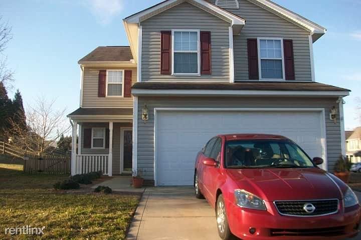 1st image of 3102 Longspur Dr