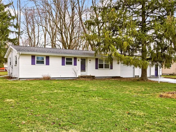 4 Birchwood Dr, Scottsville, NY 14546