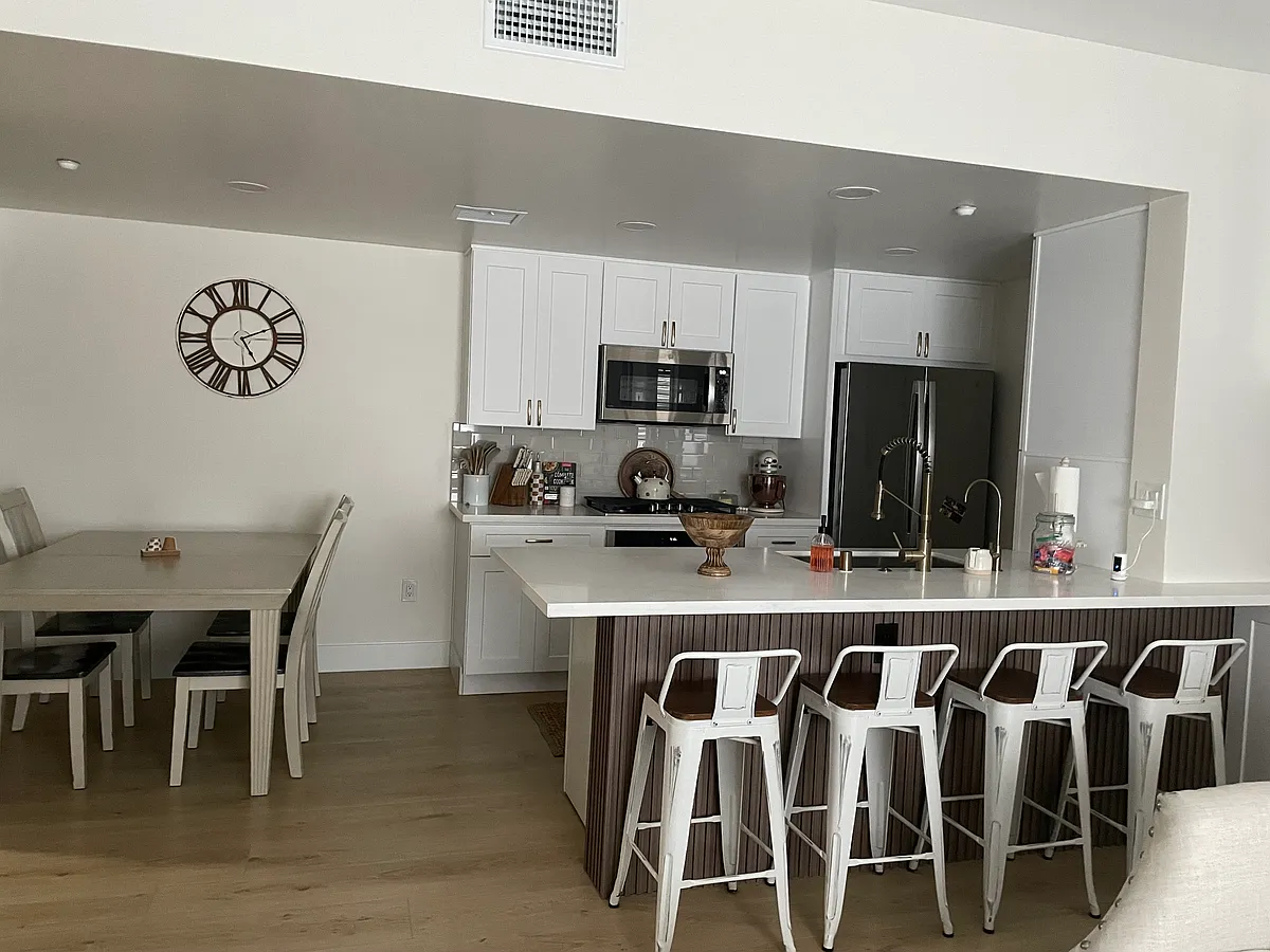 Building Photo - 9728 Marilla Dr #106