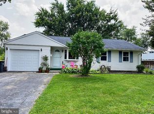 422 Chesterfield Dr, Downingtown, PA 19335