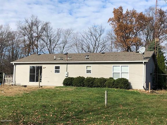 2nd image of 10777 O Ave