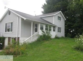 4552 Long Hwy, Eaton Rapids, MI 48827