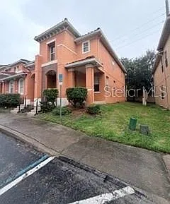 3 bed, 2.5 bath, 1595 sqft, $2,000 — Photo 2