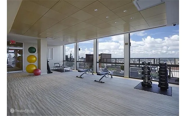 Rented by Douglas Elliman | media 14