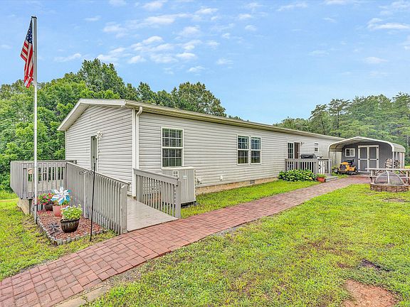 2nd image of 107 Windy Way