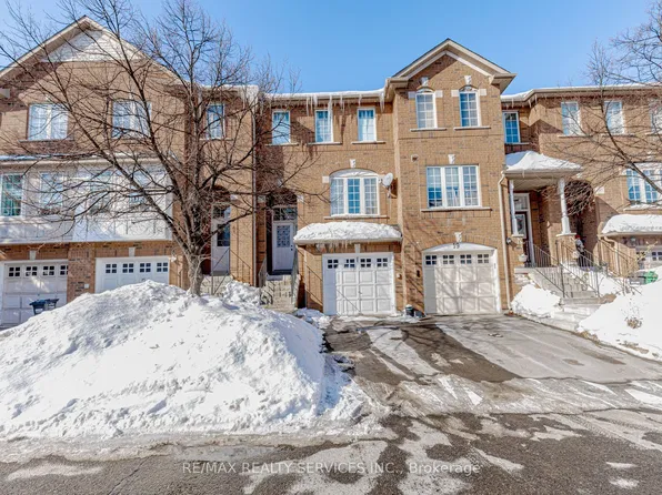 170 Havelock Dr #21, Brampton, ON L6W 4T3