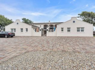 101 Trenton Ave APT 3, Point Pleasant Beach, NJ 08742