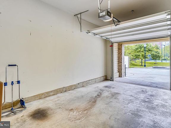 3rd image of 8960 Fascination Ct APT 215
