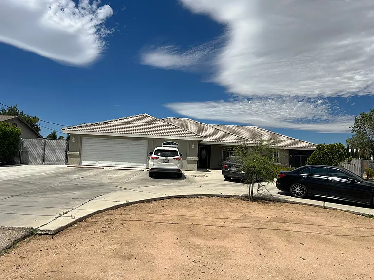 7504 Newhall Ave — Photo 11