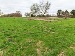 15351 W Arsenal Rd, Manhattan, IL 60442