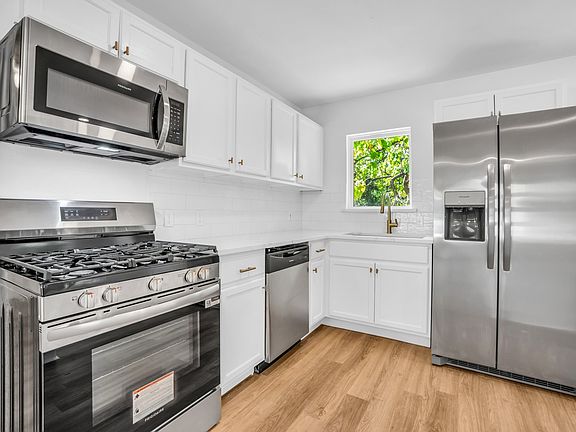 2nd image of 2108 Blake Ave
