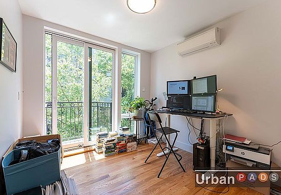 5th image of 64 Hawthorne St #4F
