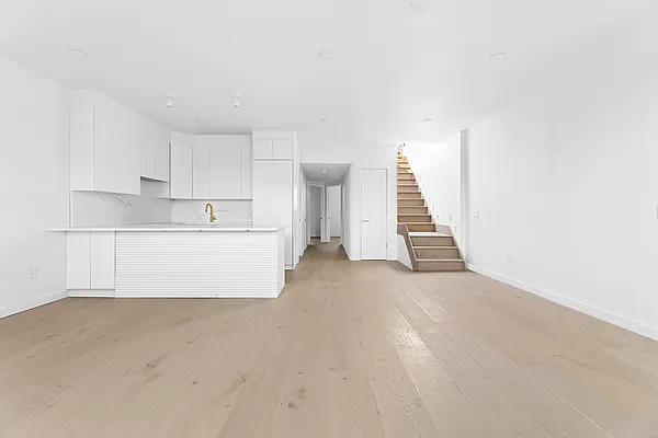 149 Prospect Place #PHSE