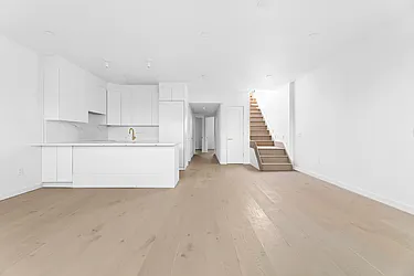 149 Prospect Place, #PHSE