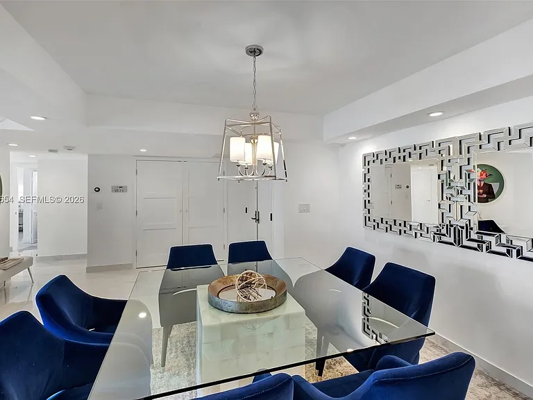 2 Grove Isle Dr #B706 — Photo 6