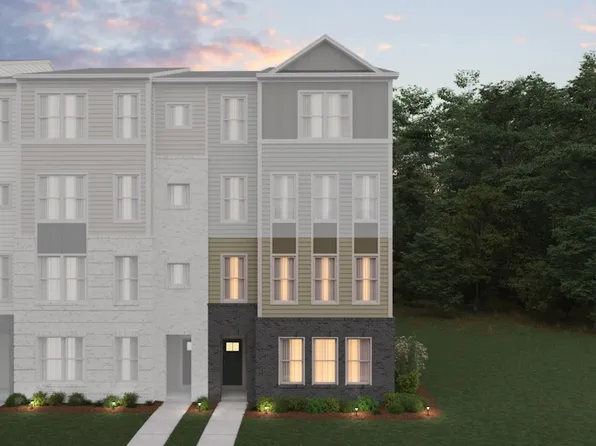 43845 Venetian Sq, Ashburn, VA 20147