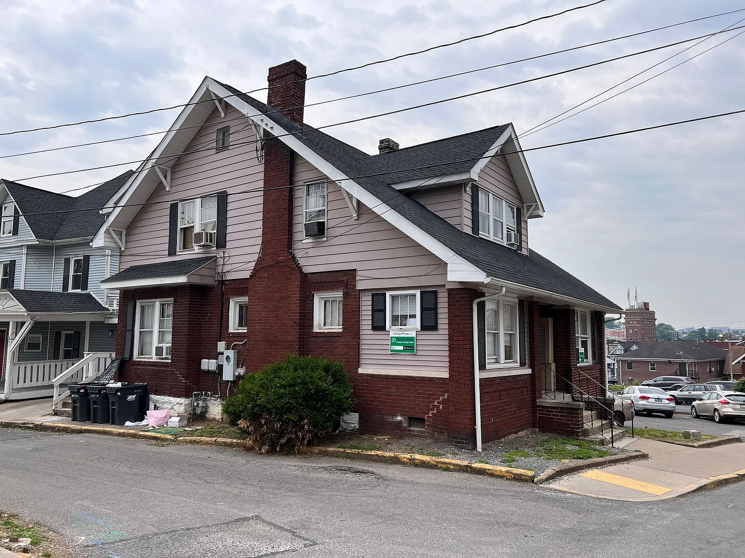 374 Forest Ave | 2 Bed and 3 Bed Options — Photo 4