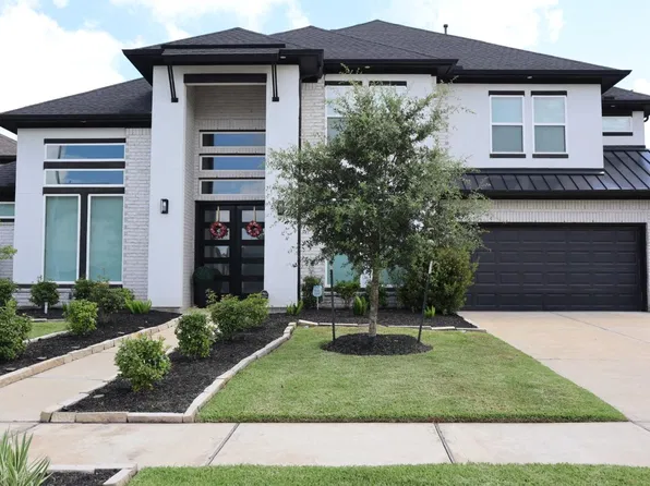 9911 Regal Bend Dr, Missouri City, TX 77459