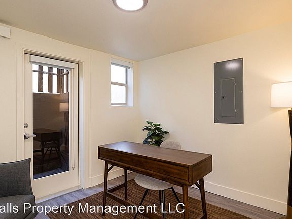 2nd image of 2451 NW 59th St #9151476