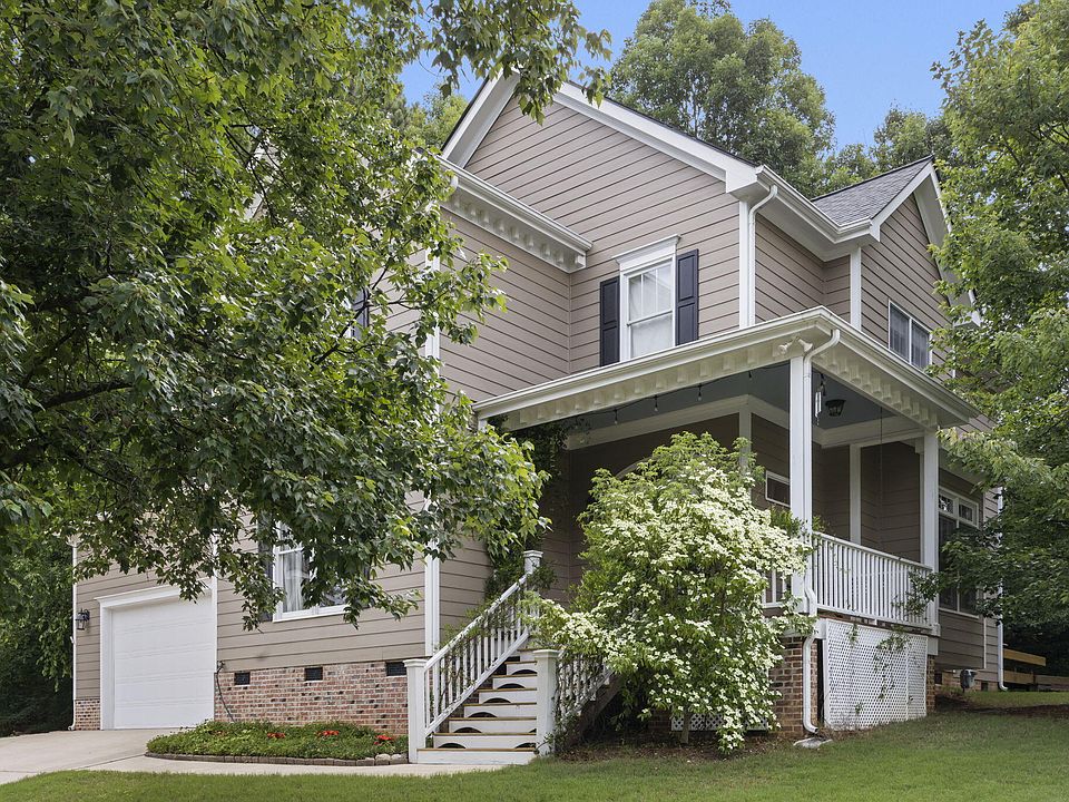 1st image of 109 Menteith Ct