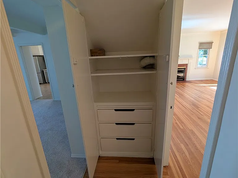 582 N Sunnyslope Ave — Photo 31