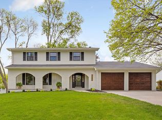 12935 Dewey Ave, Omaha, NE 68154