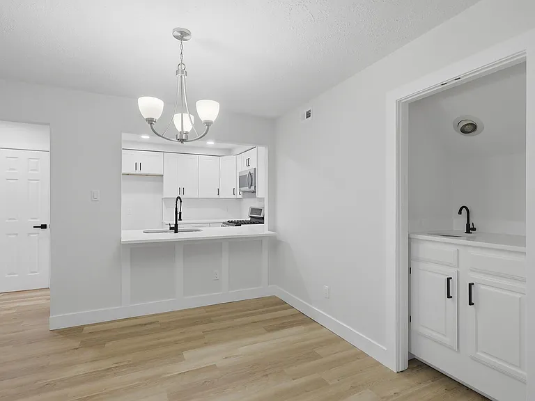 3602 Storm Creek Dr — Photo 5