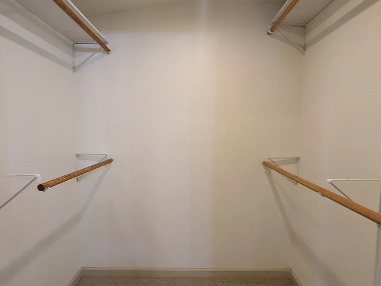 316 S Halcyon Rd — Photo 12