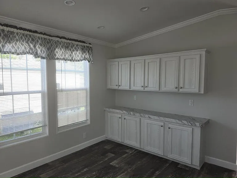 43 Lake Griffin Dr #22 — Photo 8