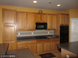 12002 Chestnut Glen Rd, Clarksburg, MD 20871