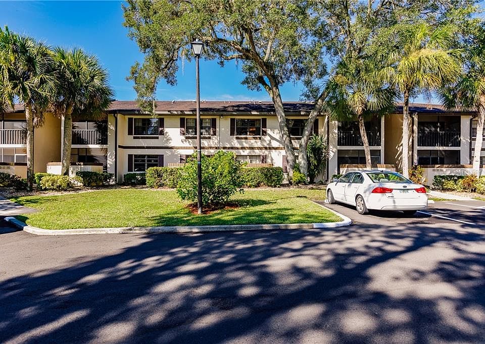 1st image of 19505 Quesada Ave #O