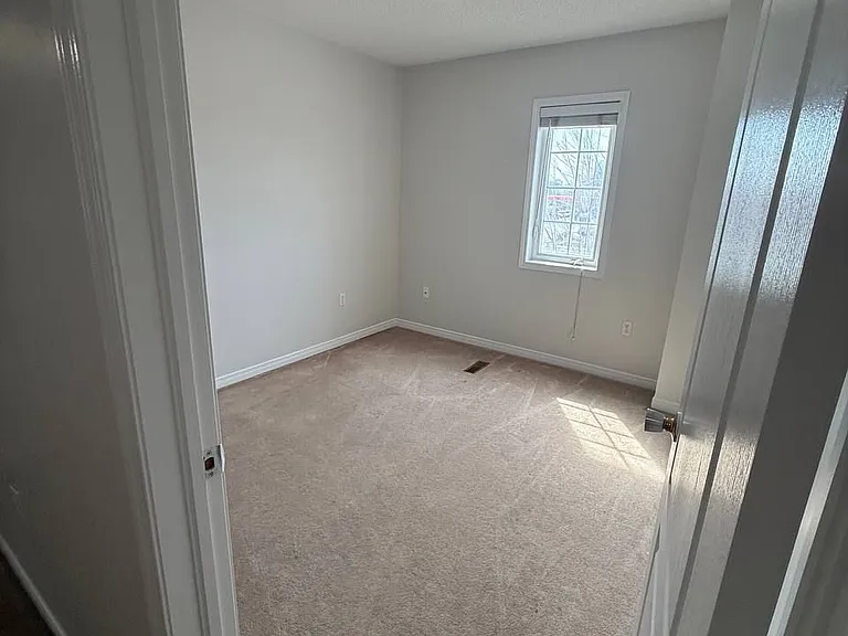 514 Candlestick Cir — Photo 24