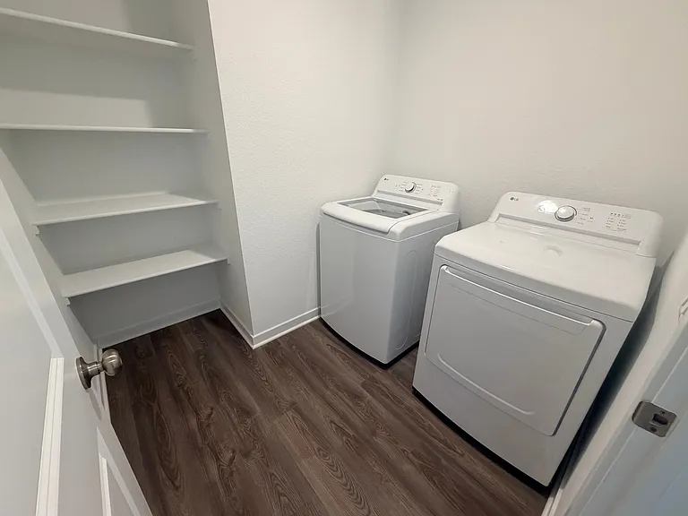 2590 Aaron Pl — Photo 18