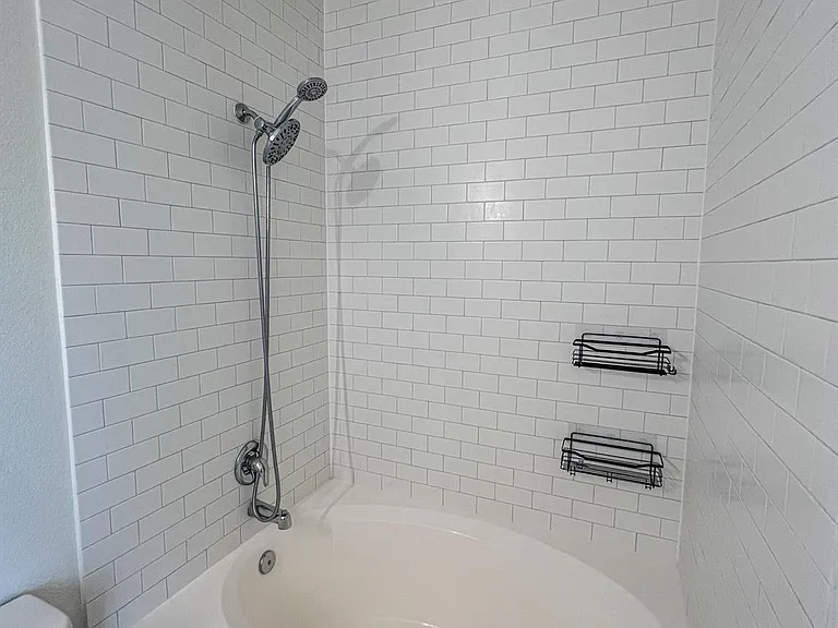512 Barbary Coast Ln — Photo 14