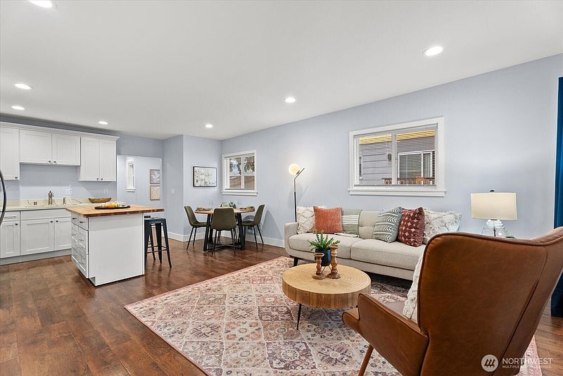 3rd image of 7511 13th Avenue SW