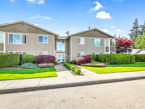 105 Fairside Dr #1B, Lynden, WA 98264