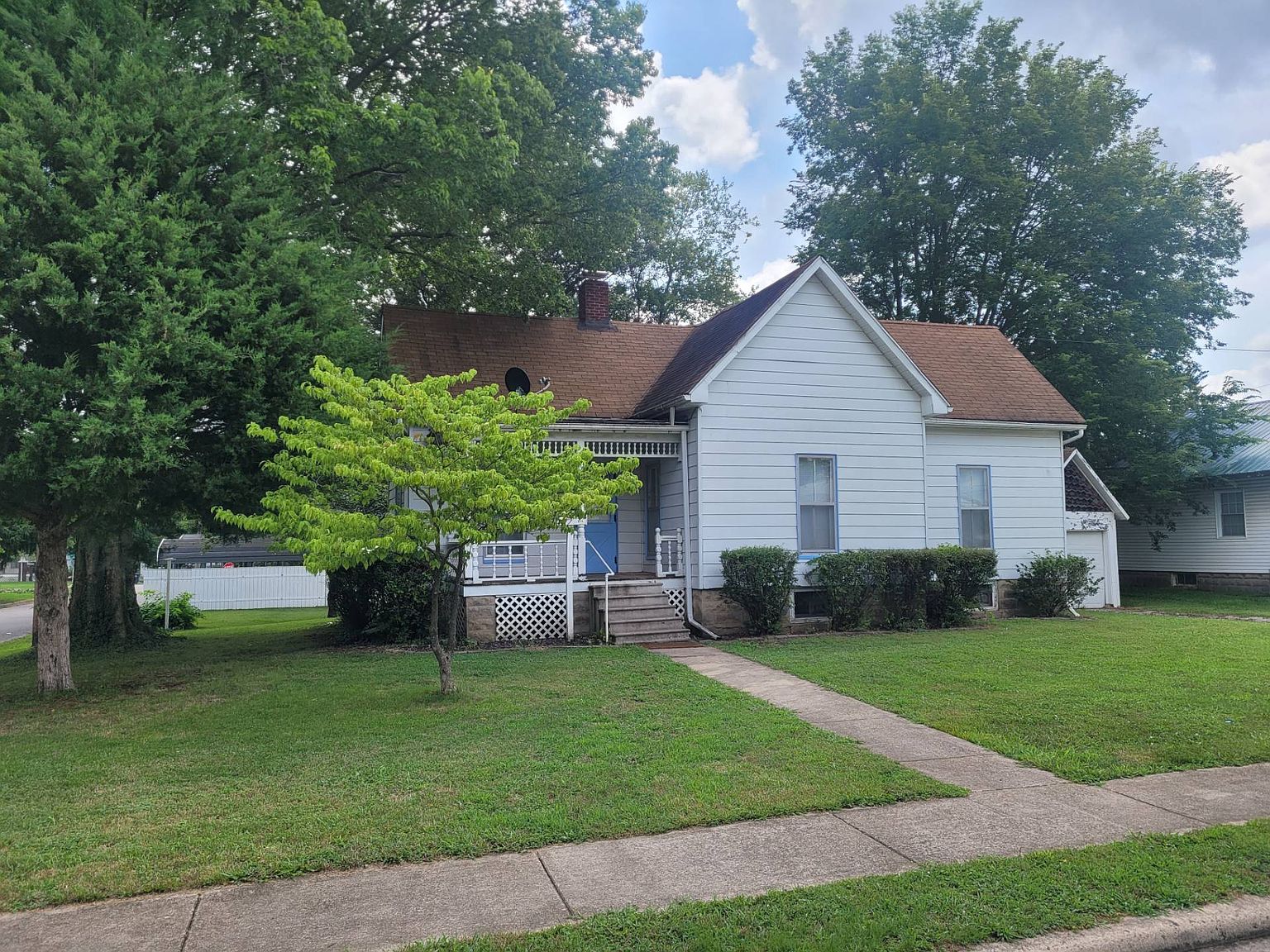 108 NW 3rd St, Fairfield, IL 62837 MLS 11096565 Zillow