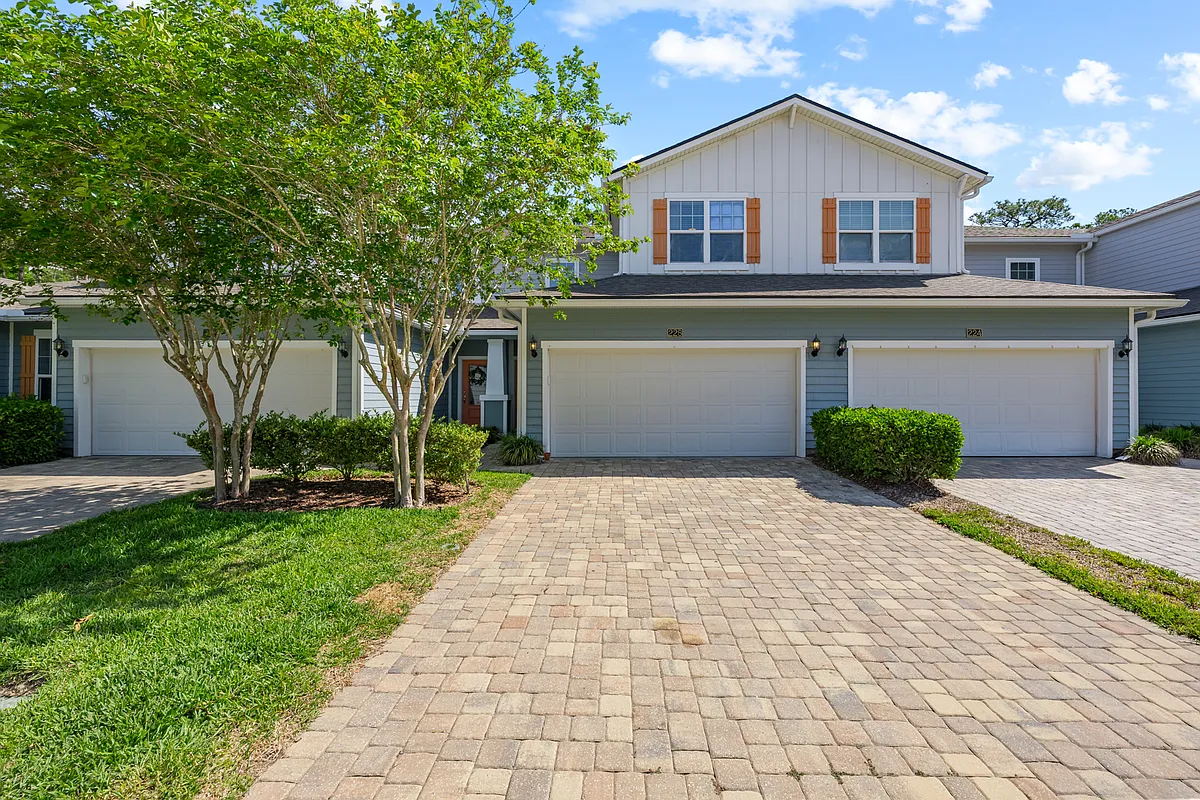 Building Photo - 228 Pindo Palm Dr