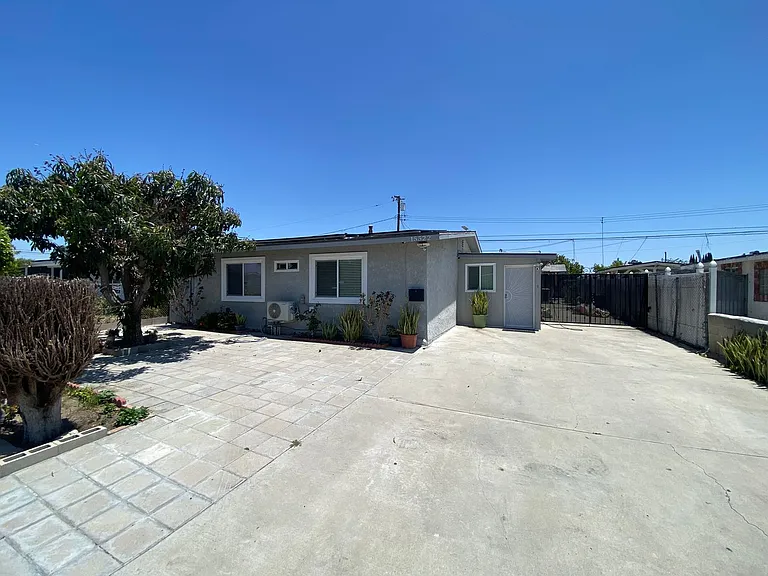 15522 Claretta Ave — Photo 34