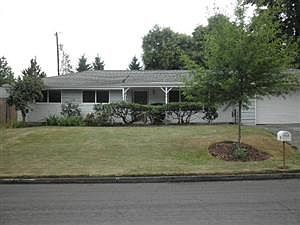 1st image of 617 NE 107th St